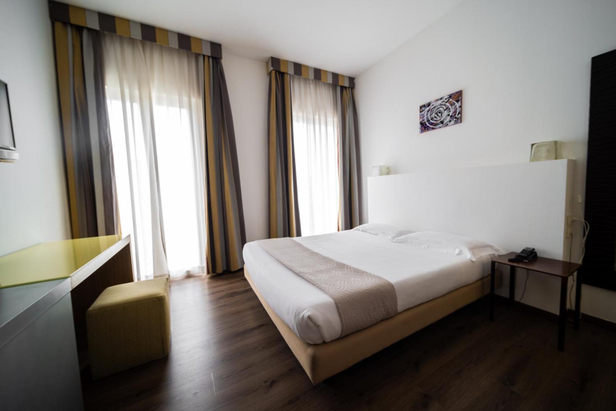 Habitación Doble Económica